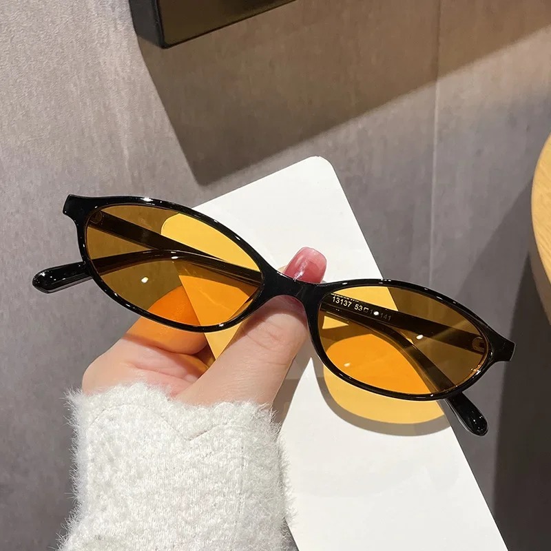 نظارات شمسية صغيرة بيضاوية الش - مراجعة Women'S Fashion Reading Glasses وسعره