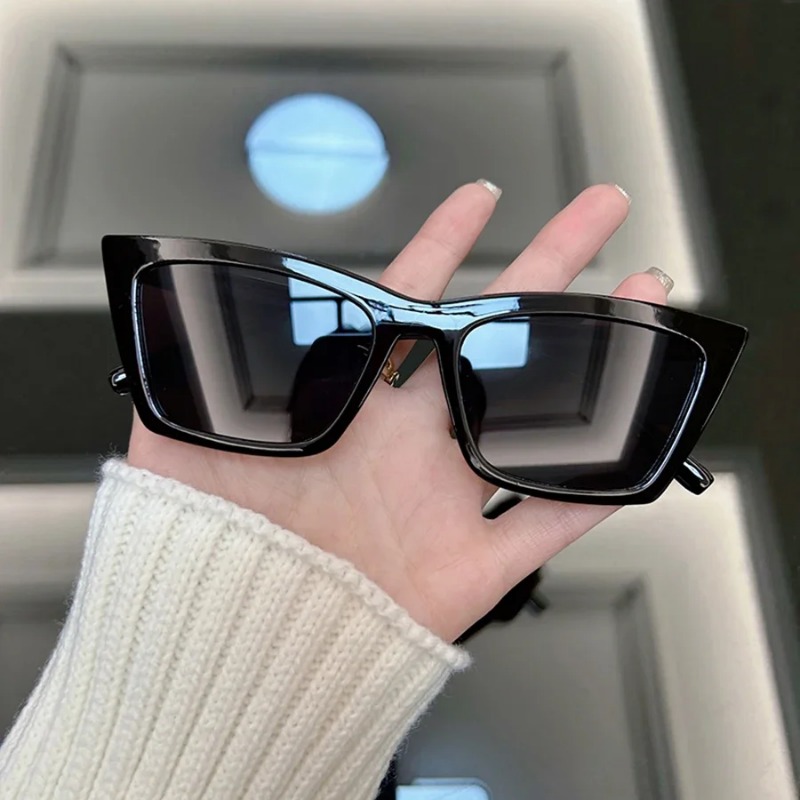 نظارات شمسية فاخرة بتصميم عين  - مراجعة Women'S Fashion Reading Glasses وسعره