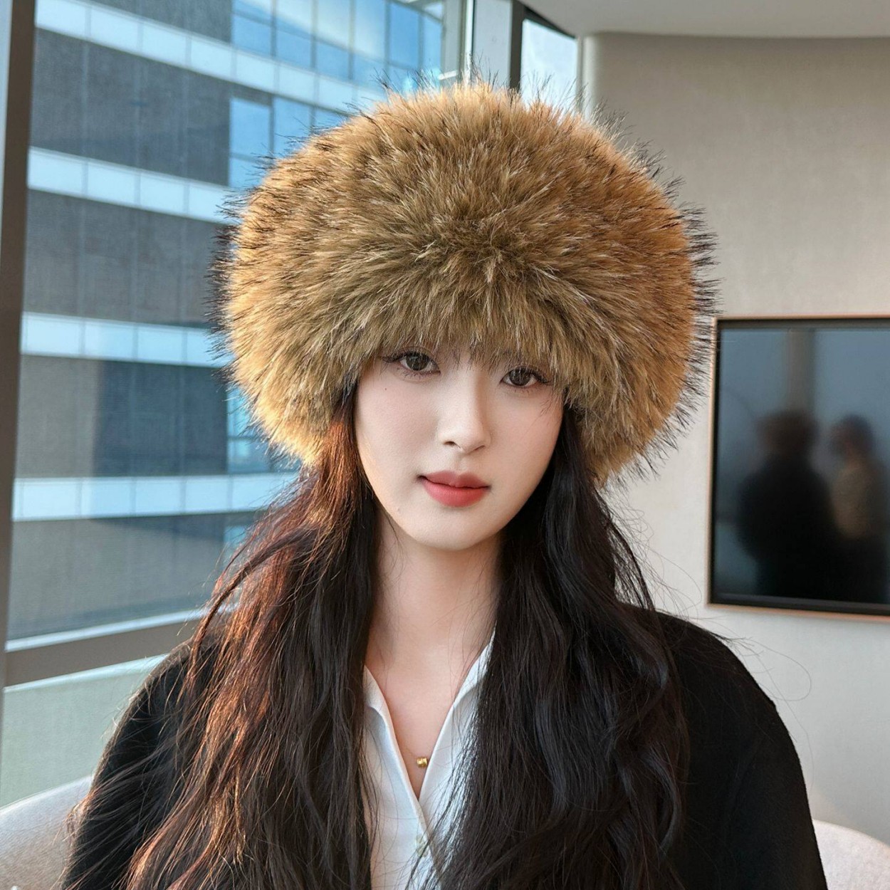 قبعة دائرية مفتوحة من الفرو ال - مراجعة Women Fashion Hats وسعره
