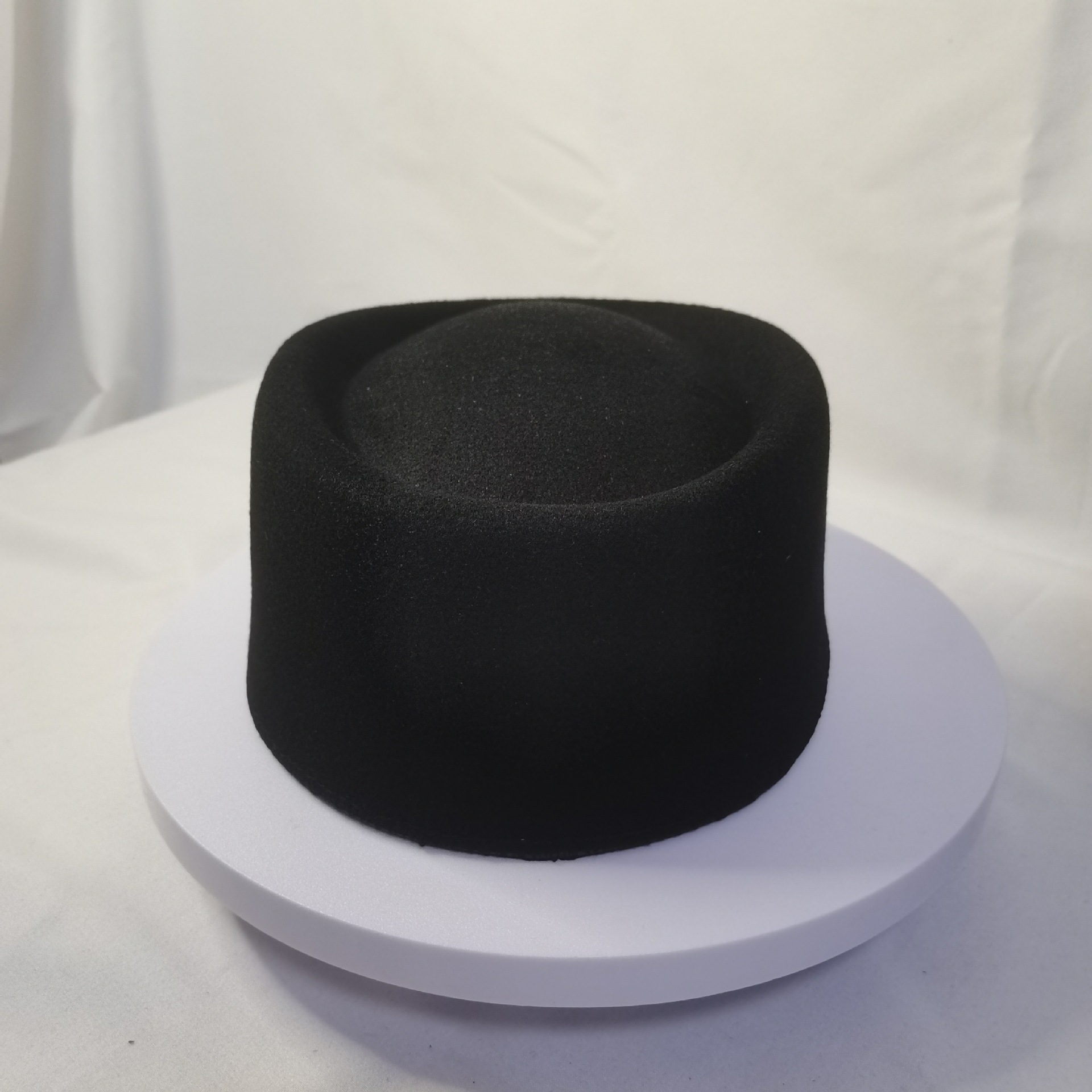 قبعة مضيفة الموضة المرأة الرجع - مراجعة Women Fashion Hats وسعره