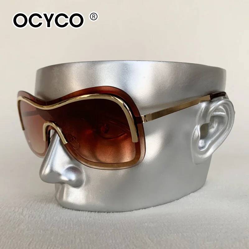 نظارات شمسية OCYCO 2026 بتصميم - مراجعة Women Fashion Pose وسعره